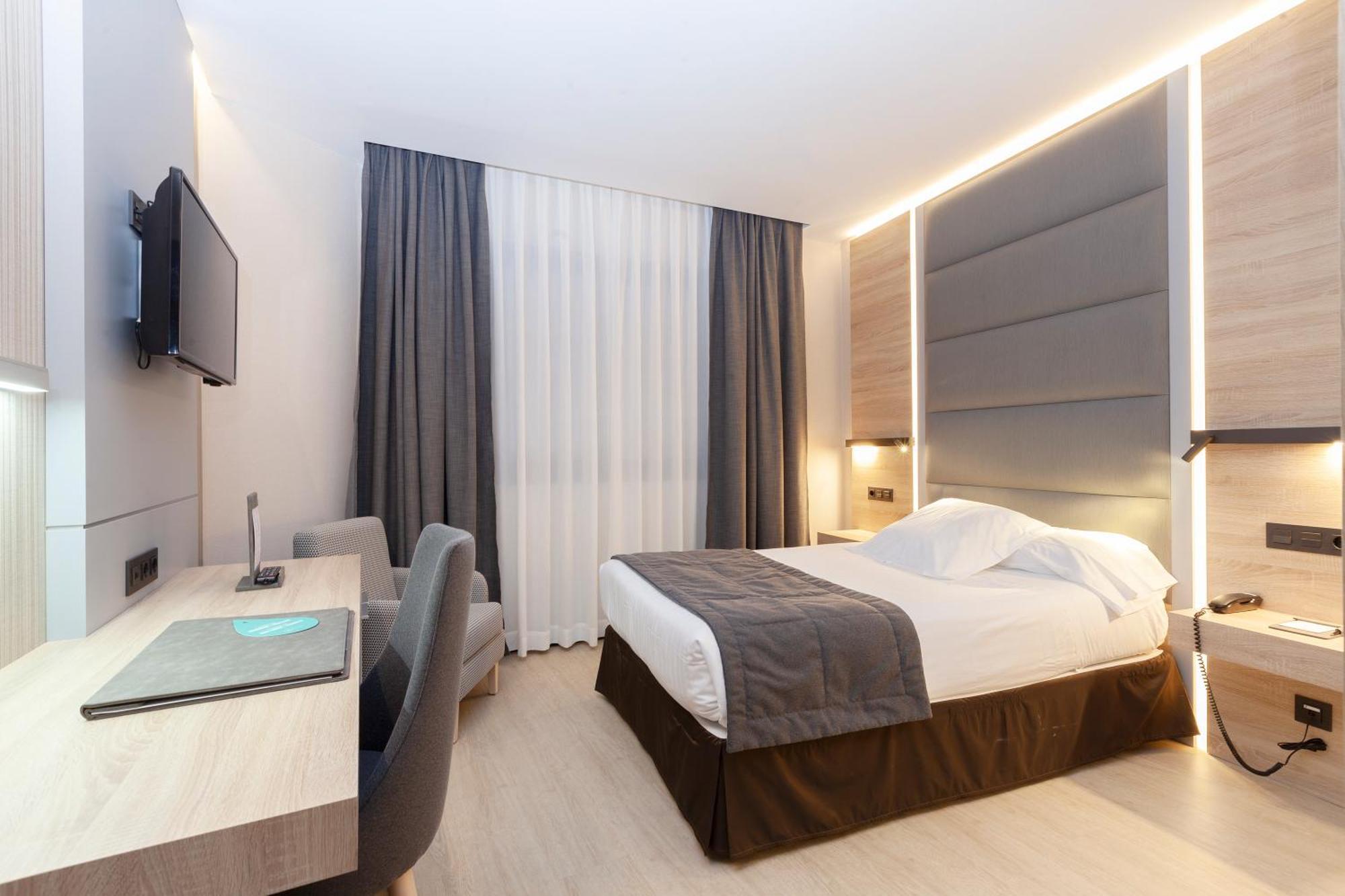 Budget Single Room,1272520726:JPEG
